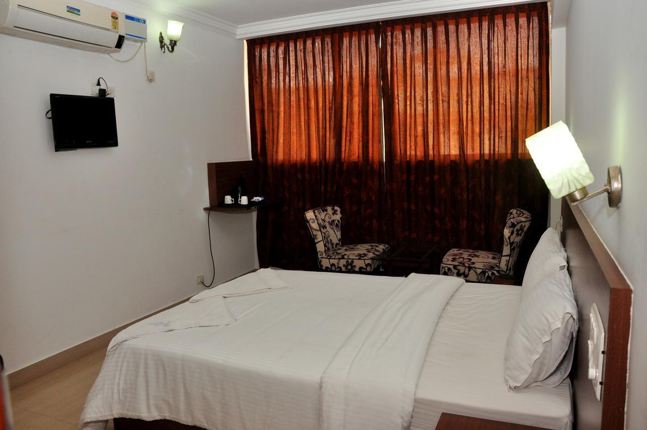 Emporium Hotel Μπανγκαλόρ Εξωτερικό φωτογραφία